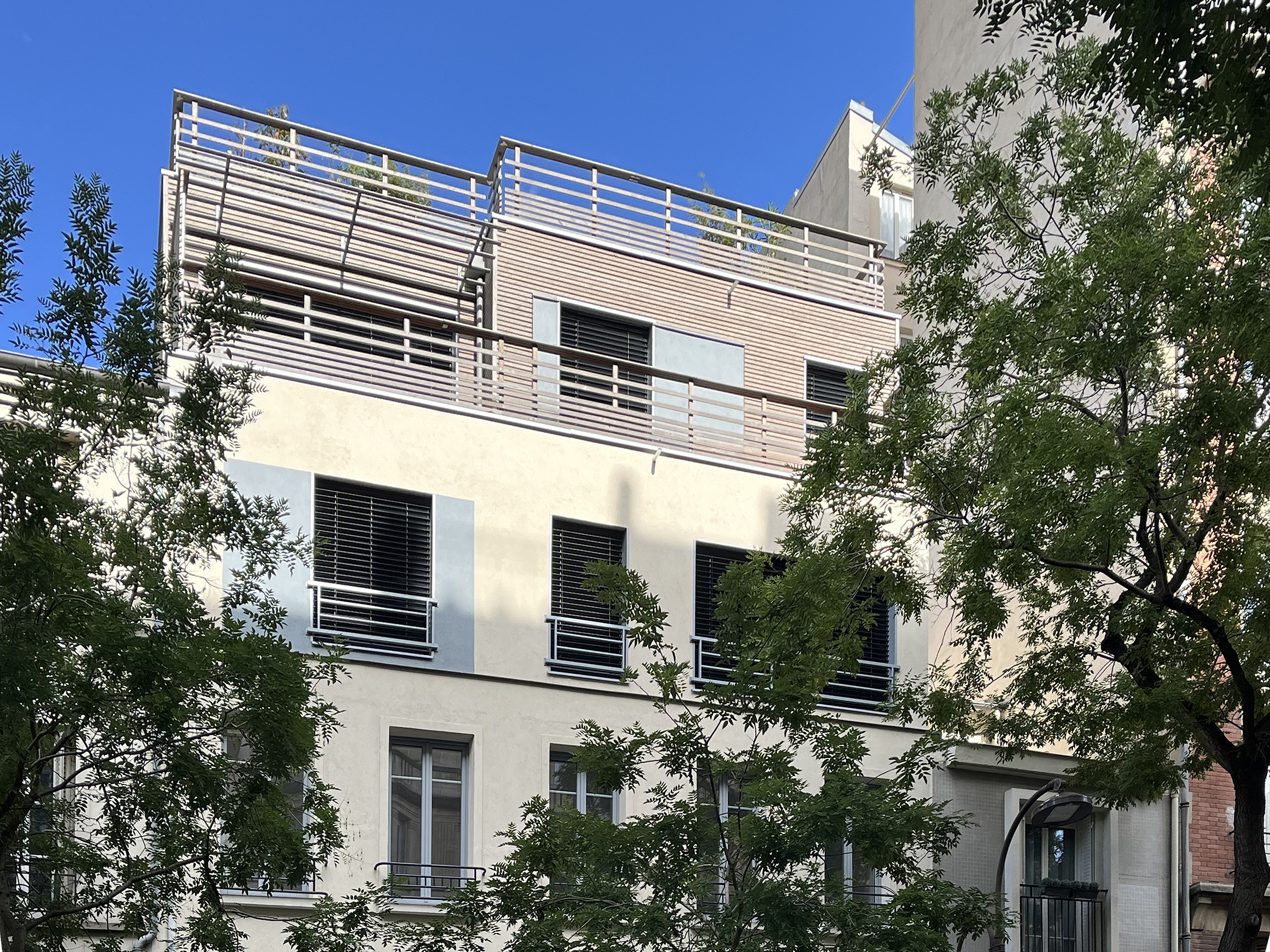 Surélévation d'un immeuble de logement à Paris surelevation immeuble paris